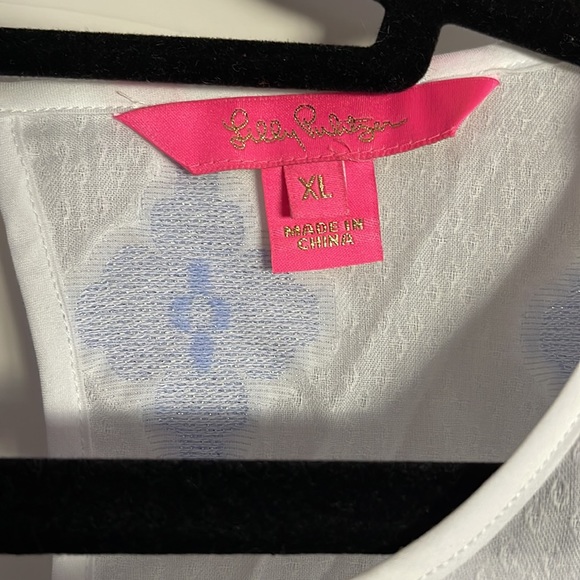 Lilly Pulitzer size XL textured top - Picture 2 of 5